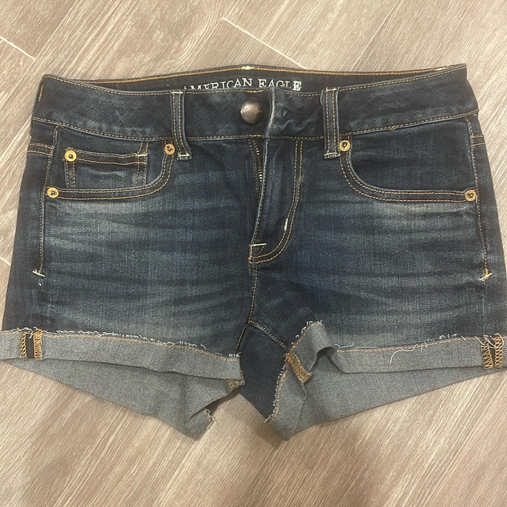 AMERICAN EAGLE- super stretch Jean shorts